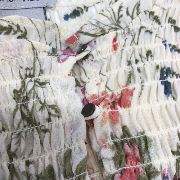 Cottage Core floral boho blouse Paraphrase gathers and long sleeves ruffle cuffs - Picture 6 of 11